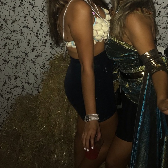 Mermaid Bra - Picture 5 of 7